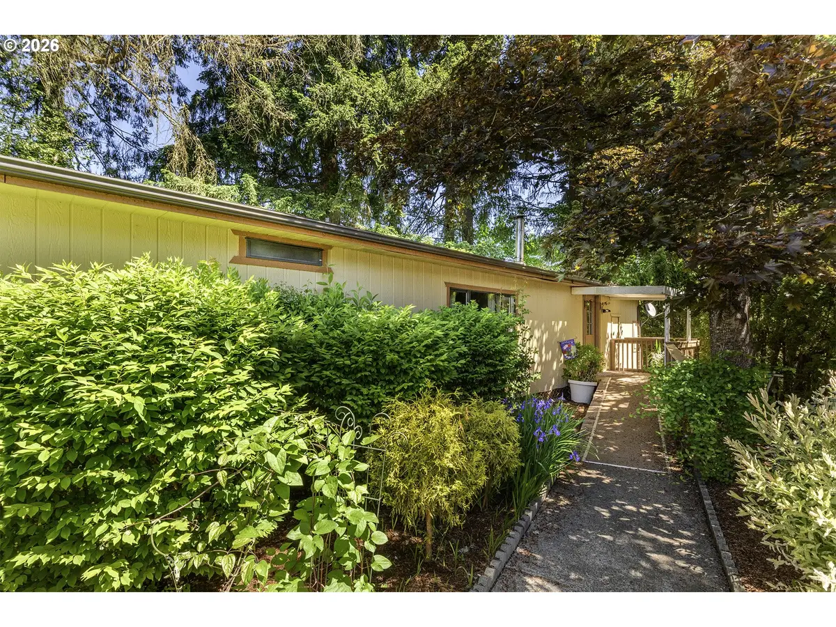507 N 19th Ave #30, Cornelius, OR 97113 - #1