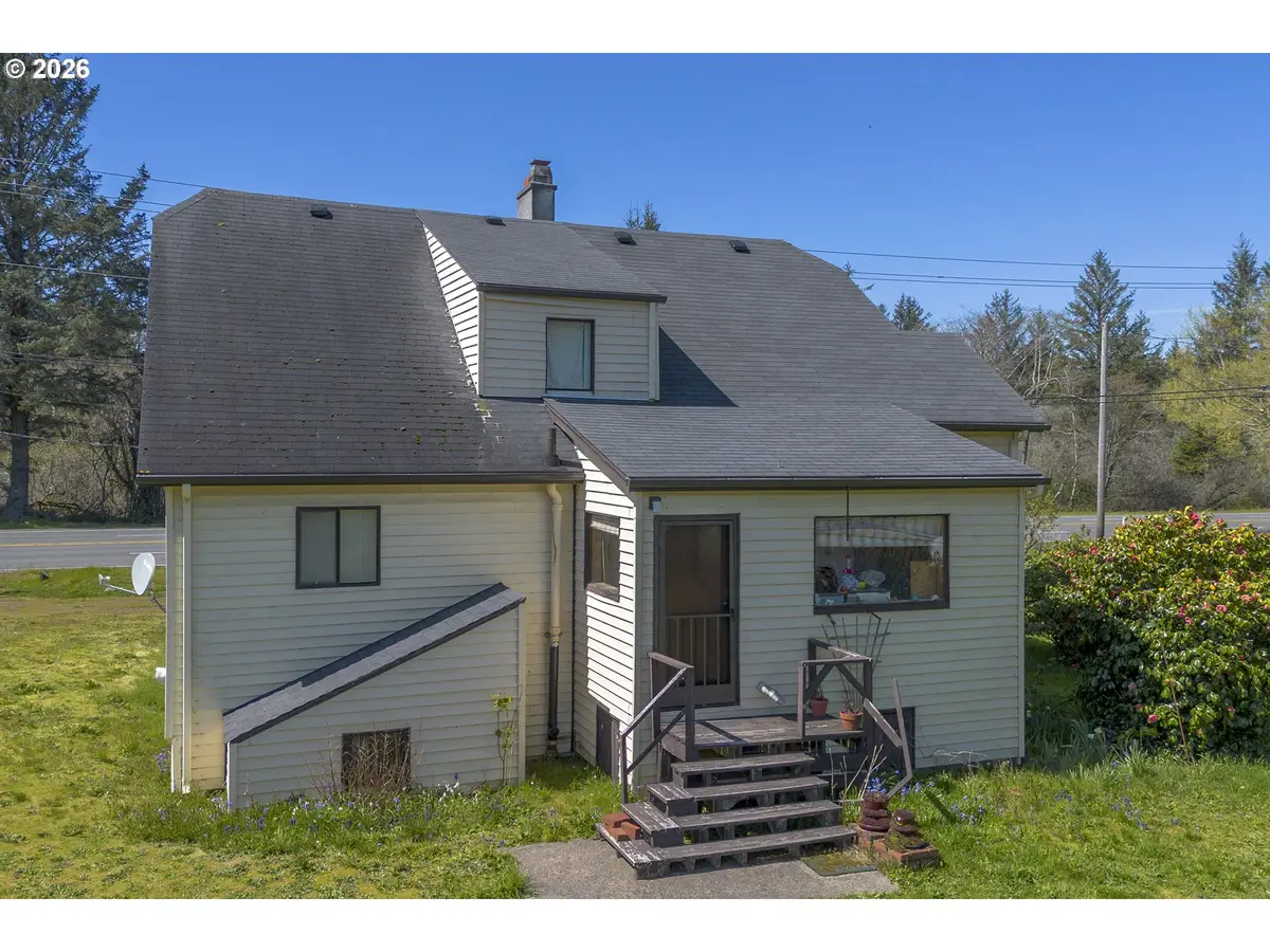 4043 Highway 101 N, Gearhart, OR 97138 - Image #1