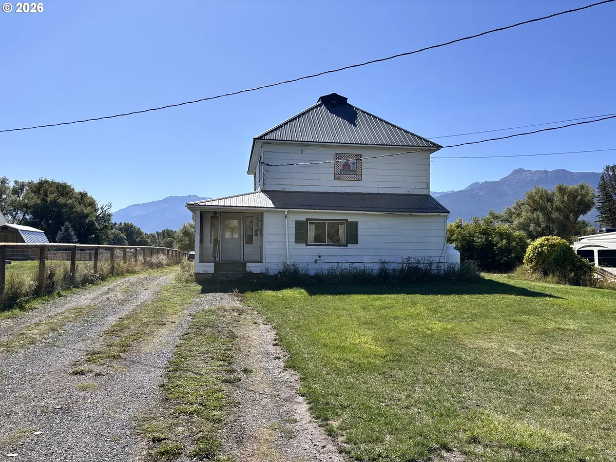 808 W Greenwood St, Enterprise, OR 97828 - #1