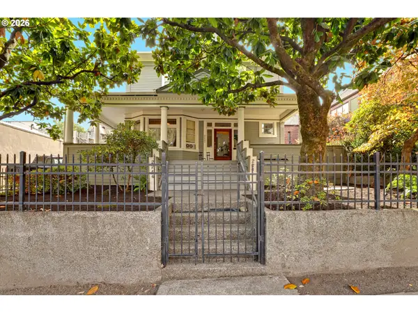 2246 NW Glisan St, Portland, OR 97210