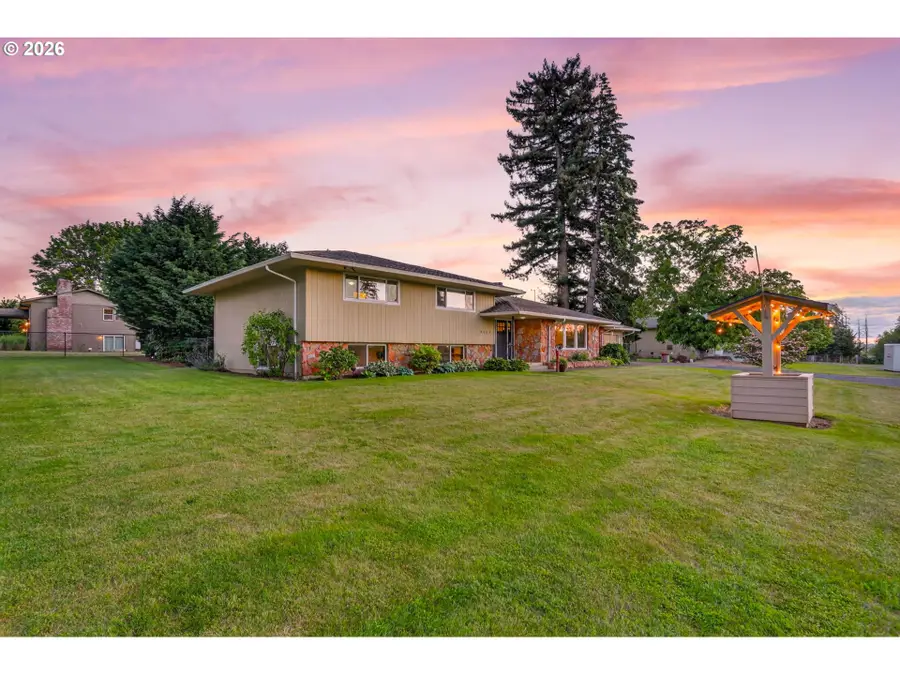 8439 SE Cottrell Rd, Boring, OR 97009 - #2