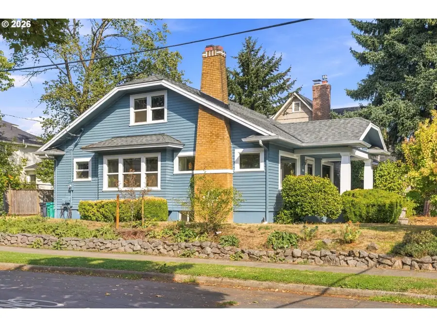 3203 NE Schuyler St, Portland, OR 97212 - #2