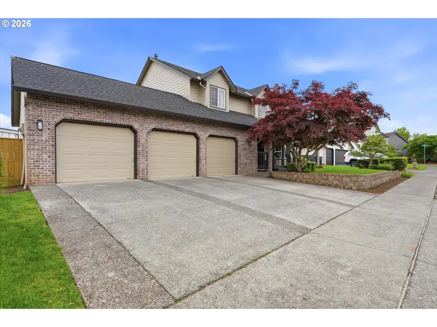 2350 NW 26th Ave, Camas, WA 98607 - #2