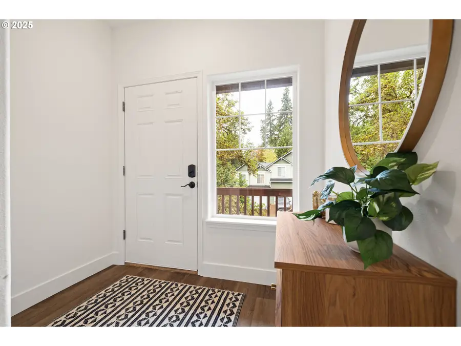 14752 SW Catalina Dr, Portland, OR 97223 - Image #3