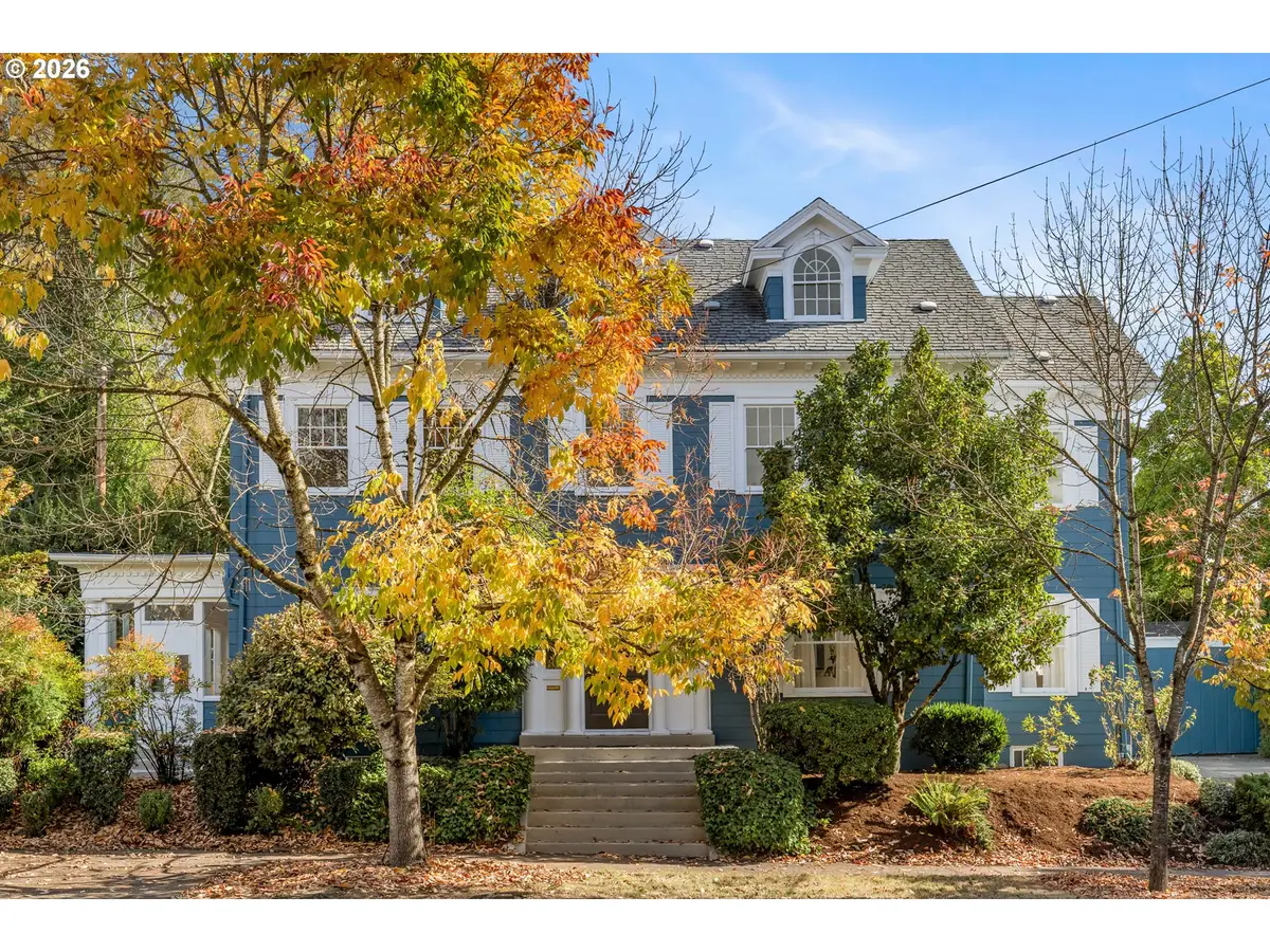 10 SE Cesar E Chavez Blvd, Portland, OR 97214 - #1