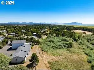 89796 Sea Breeze Dr, Warrenton, OR 97146 - Image #3
