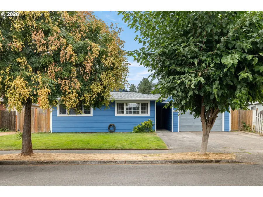12275 SW 14th St, Beaverton, OR 97005 - #3