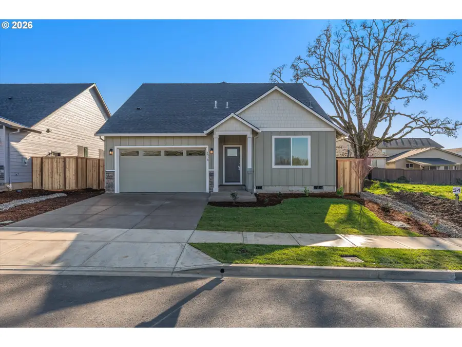 1578 NW Tracy St, McMinnville, OR 97128 - Image #2