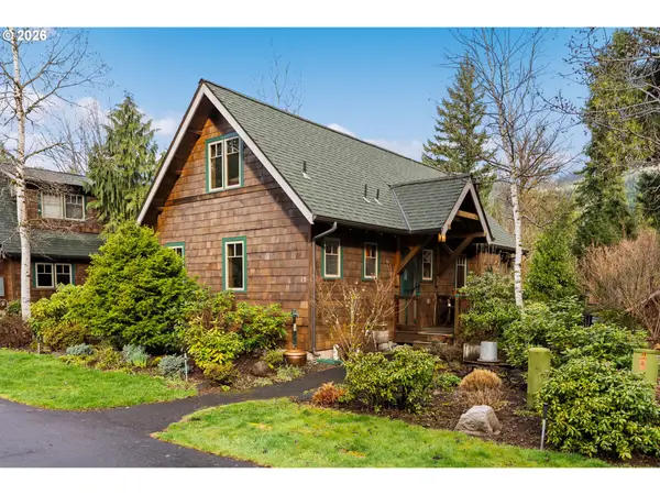 56483 Mckenzie Hwy #15, McKenzieBridge, OR 97413