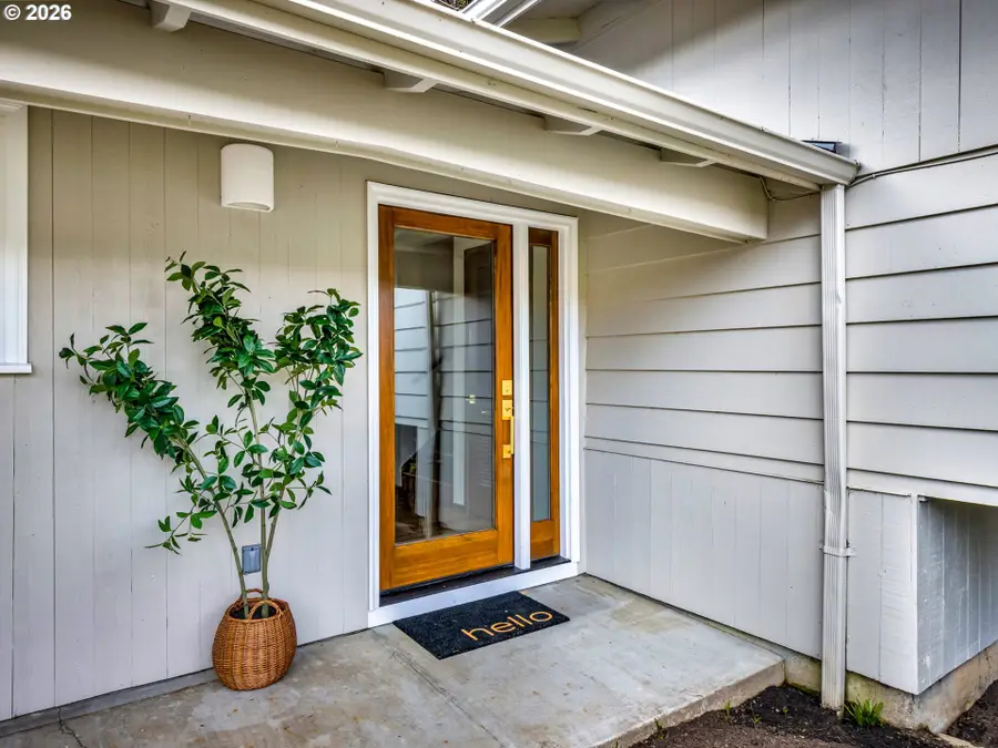 5525 SW Cherry Ave, Beaverton, OR 97005 - #3