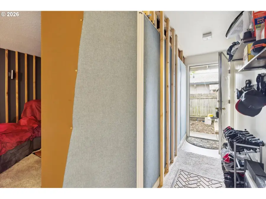 2523 SE 138th Ave, Portland, OR 97236 - #3