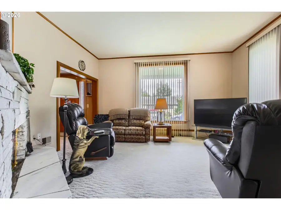 4504 SE 85th Ave, Portland, OR 97266 - Image #3