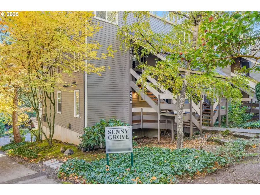4610 Lower Dr, Lake Oswego, OR 97035 - #3