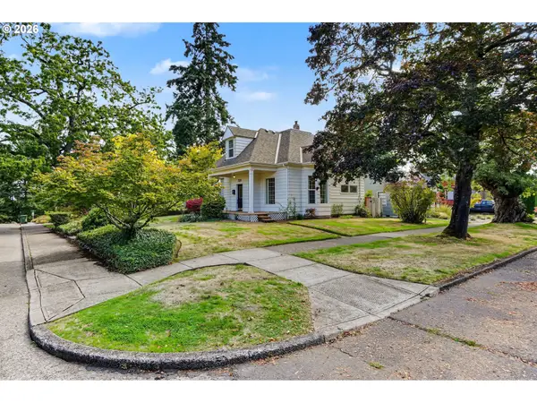 728 SE Wilbur St, Salem, OR 97302