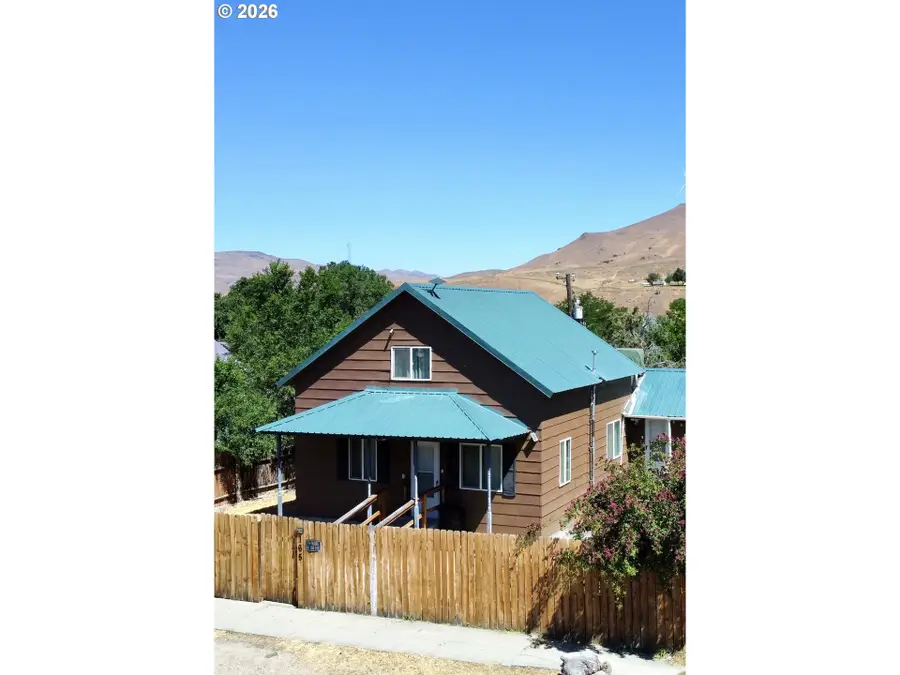 165 E Jefferson St, Huntington, OR 97907 - #2