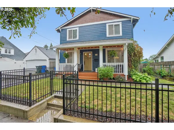 709 W 24th St, Vancouver, WA 98660
