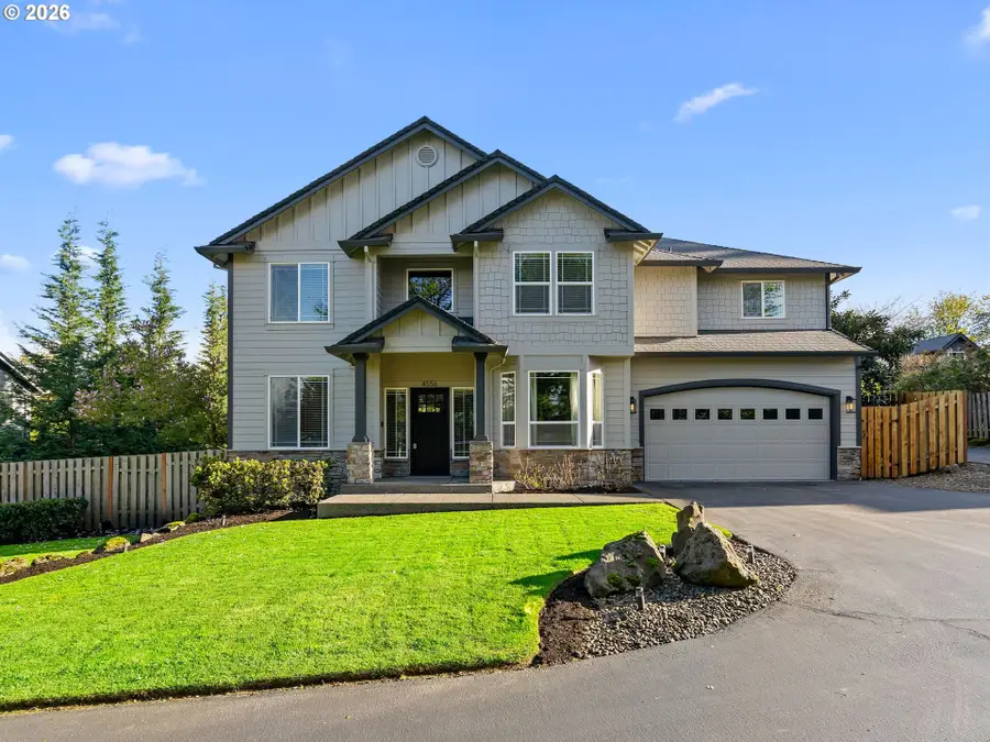 4556 SW Taylors Ferry Rd, Portland, OR 97219 - #2