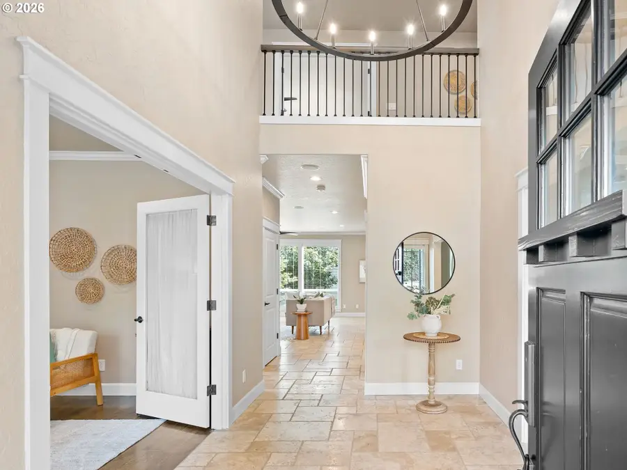 4556 SW Taylors Ferry Rd, Portland, OR 97219 - #3