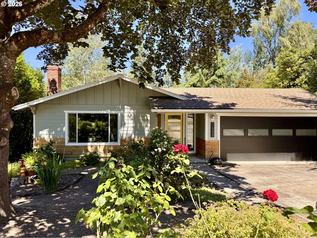 7645 SW Cedarcrest St, Portland, OR 97223 - #1