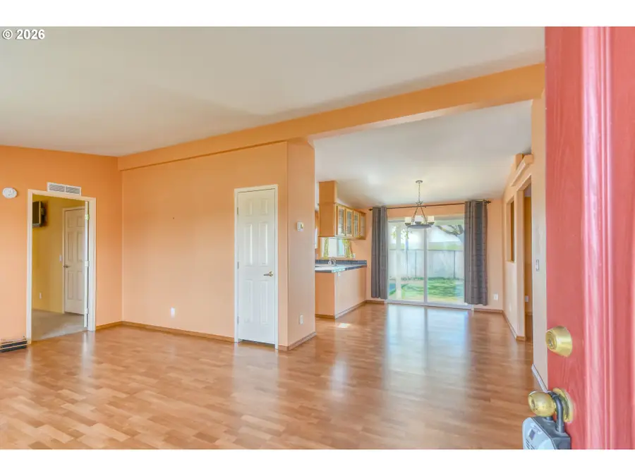 3010 SW Terrace Dr, Pendleton, OR 97801 - #2
