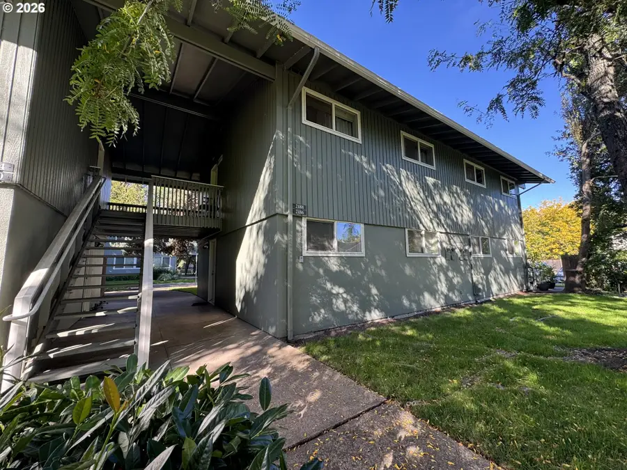 2180 W 17th Ct, Eugene, OR 97402 - #2