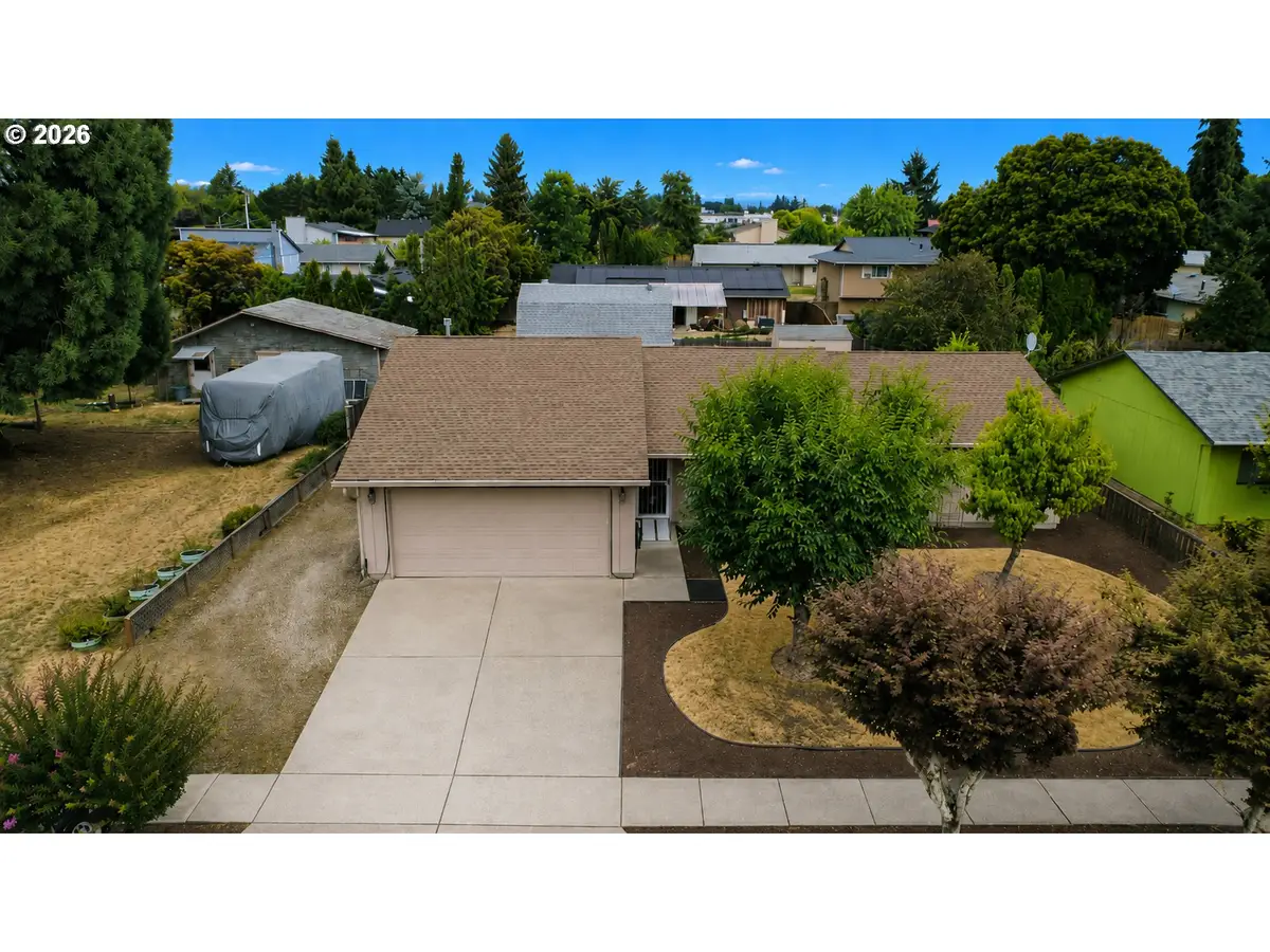 2010 S Dogwood St, Cornelius, OR 97113 - #1