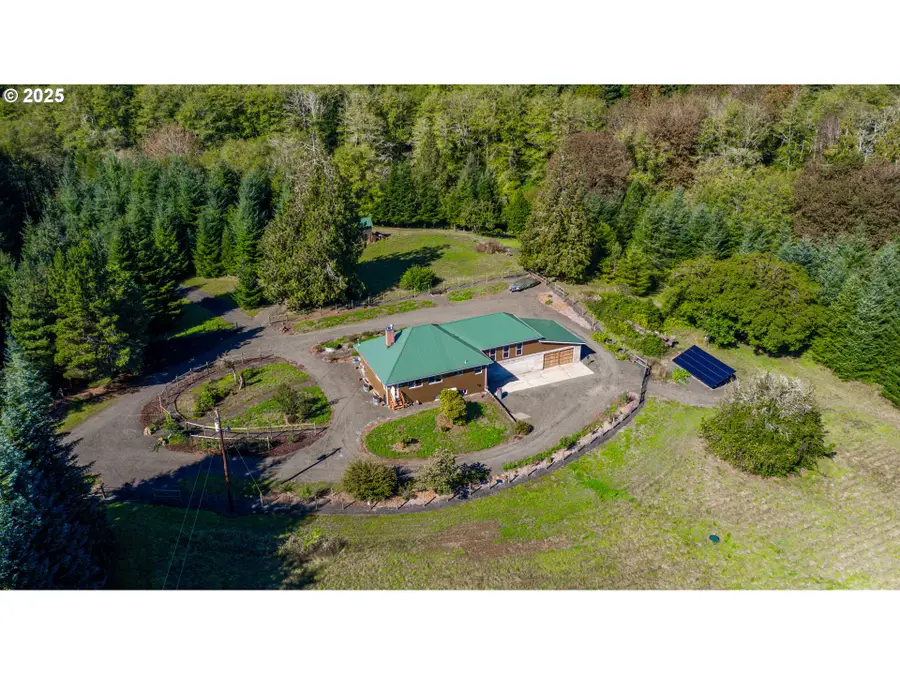 9602 Harlan Rd, Eddyville, OR 97343 - Image #3