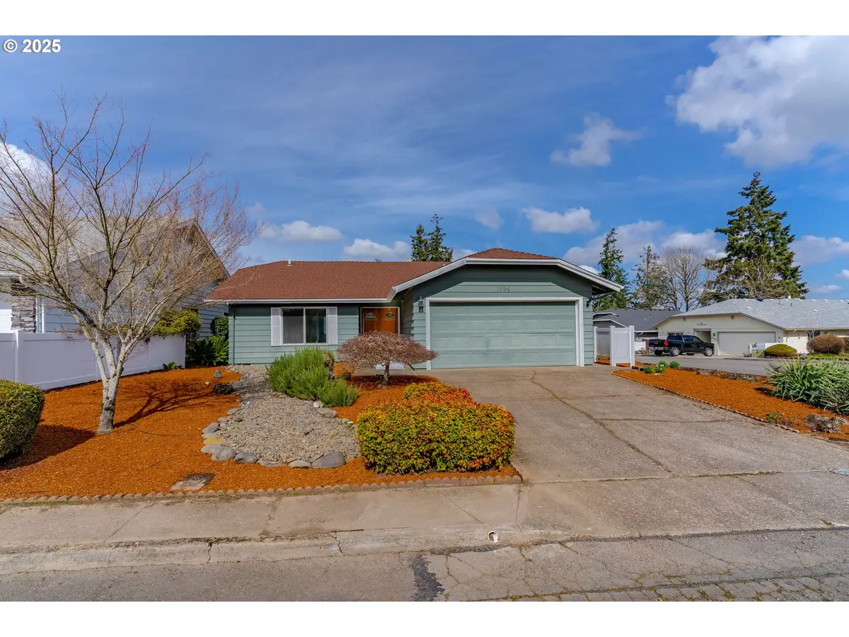 1694 Sunrise Cir Nw, Salem, OR 97304 - Image #1