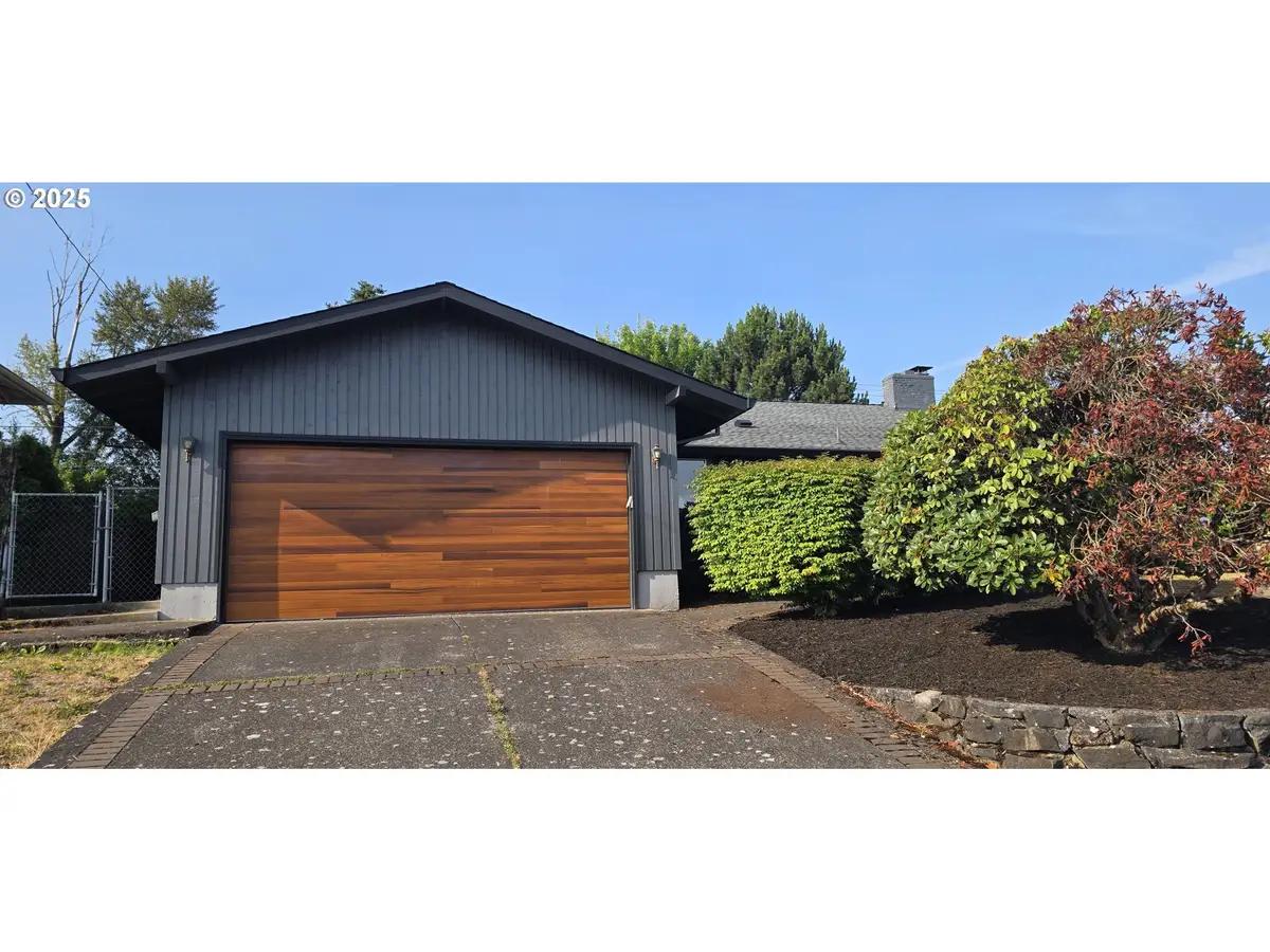 14128 NE Rose Pkwy, Portland, OR 97230 - Image #1