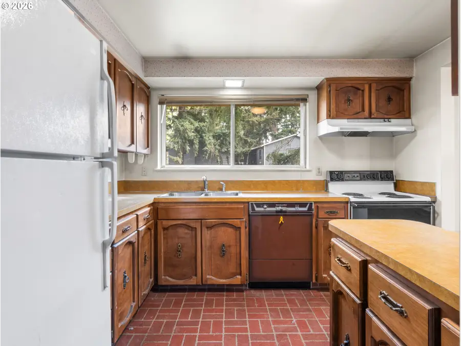 17708 NE Pacific St, Portland, OR 97230 - #3