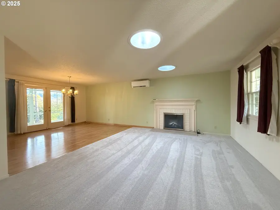 3615 Donald St, Eugene, OR 97405 - Image #3