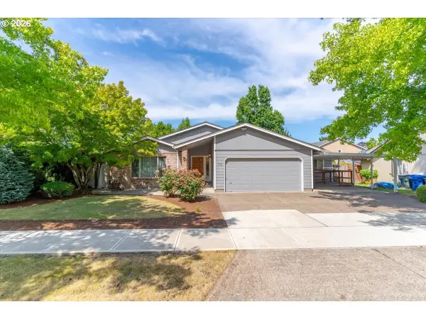 715 Wildflower St, Salem, OR 97301
