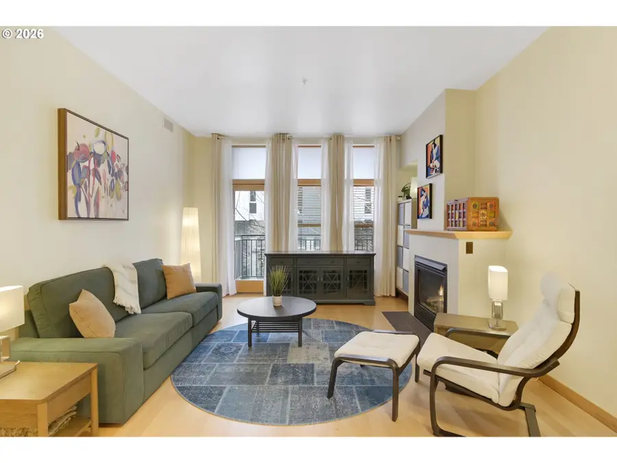 820 NW 12th Ave #218, Portland, OR 97209 - #3