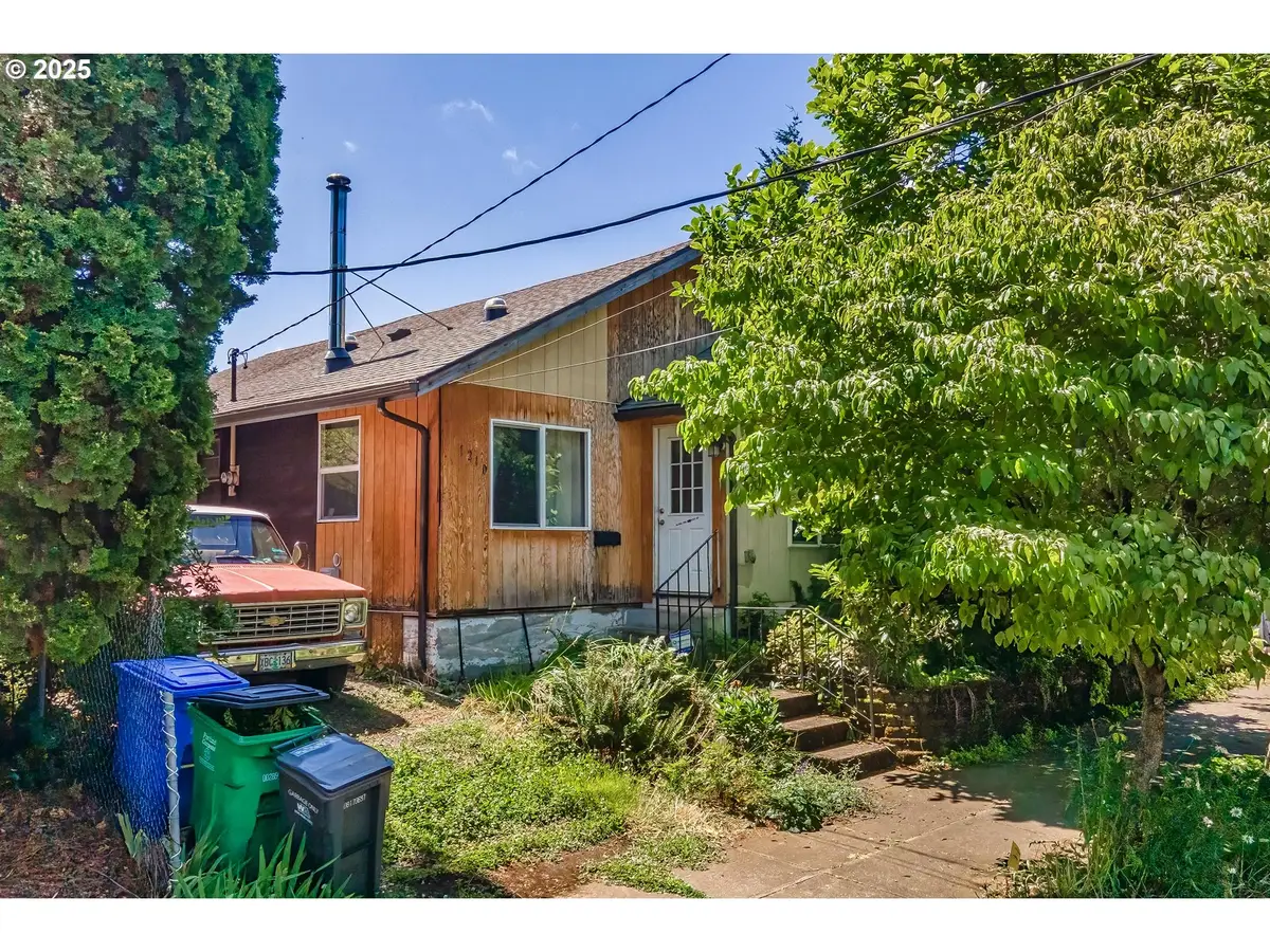 1210 NE Lenore St, Portland, OR 97211 - Image #1
