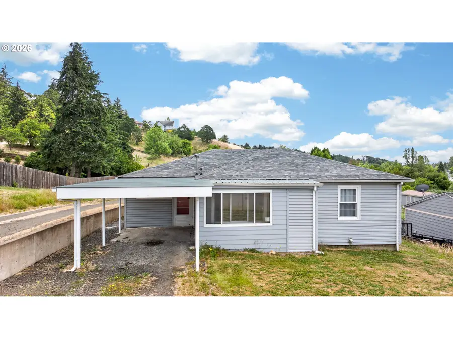 615 NE Hill St, Sheridan, OR 97378 - #2