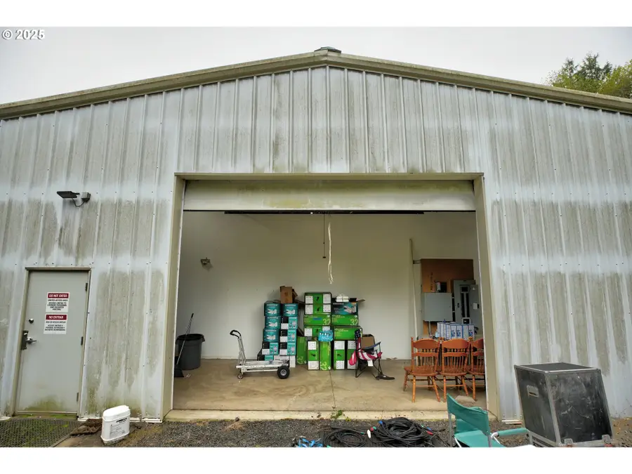 29100 Zimmerman Rd, Rainier, OR 97048 - Image #2