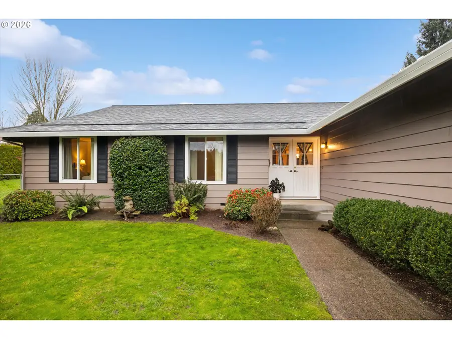 10905 SW Mira Ct, Portland, OR 97223 - Image #2