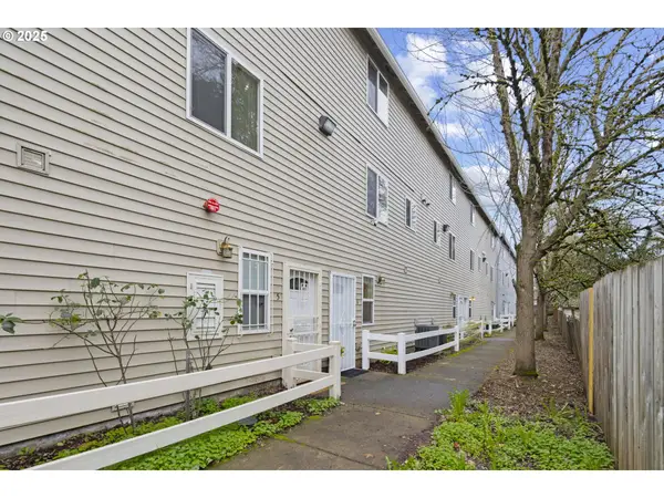 2535 SE 141st Ave #2, Portland, OR 97236