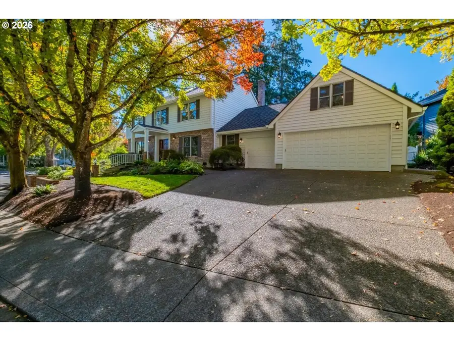 13750 SW Hiteon Dr, Beaverton, OR 97008 - #3