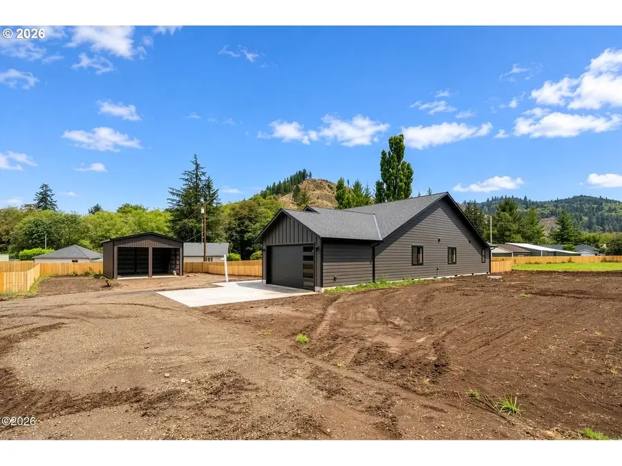 20220 Berkshire, Beaver, OR 97108 - #2