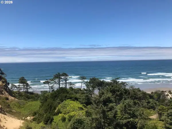 0 Forest St, Newport, OR 97365