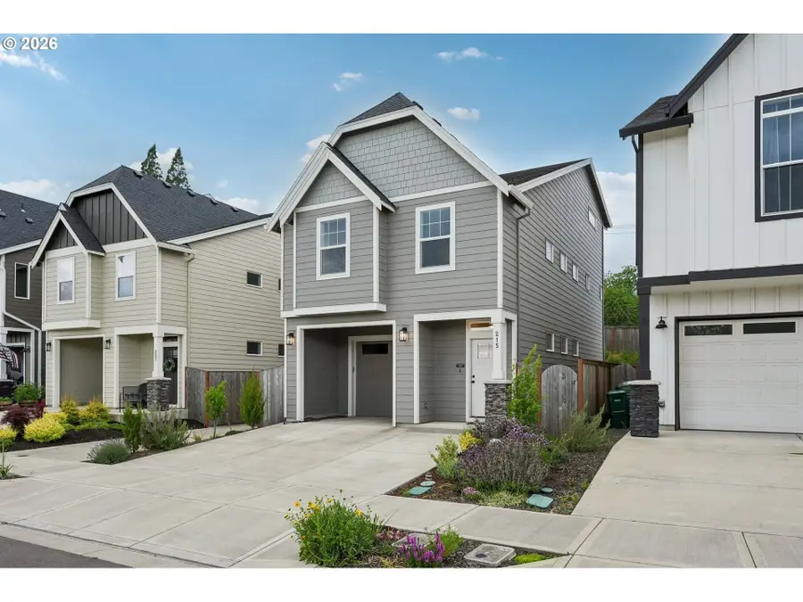 215 W Barbaras Way, Newberg, OR 97132 - #3
