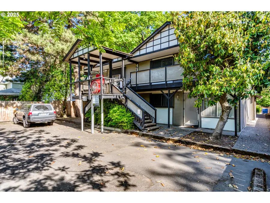 851 W 5th Ave, Eugene, OR 97402 - #3