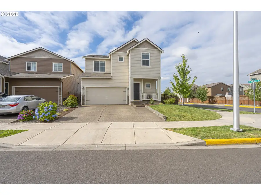 1940 NW 23rd St, McMinnville, OR 97128 - #2