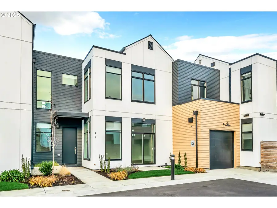 181 Civic Dr, Eugene, OR 97405 - Image #2