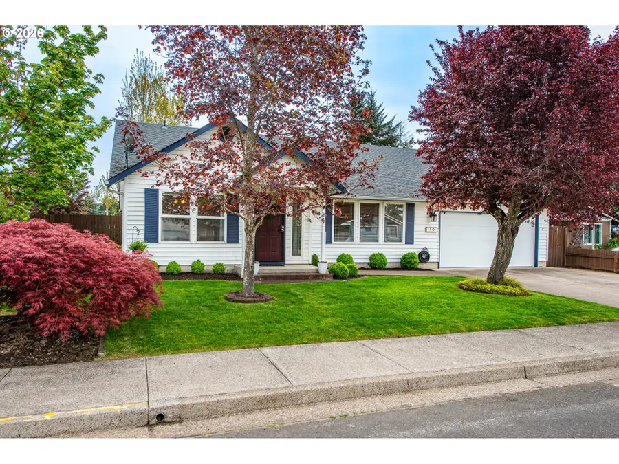 10 Davis Pl, Cottage Grove, OR 97424 - #3