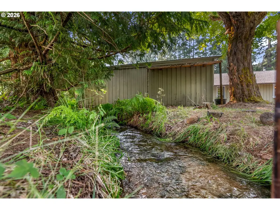 1002 Jessup Rd, Cook, WA 98605 - #2