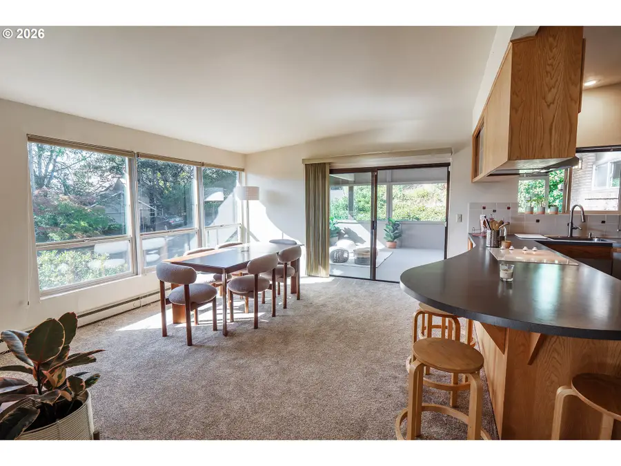 495 W 27th Ave, Eugene, OR 97405 - #3