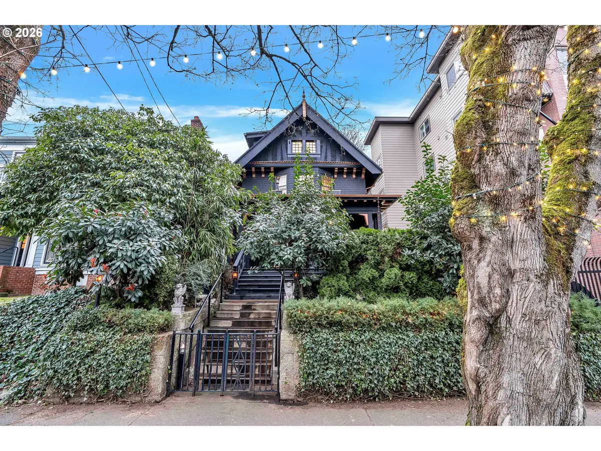 224 NW 20th Ave, Portland, OR 97209 - Image #1