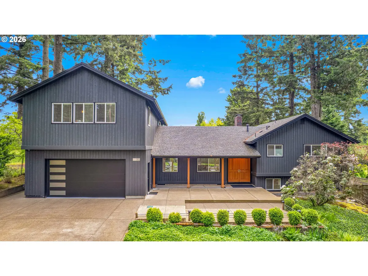 785 Marylhurst Dr, Northwest Clackamas, OR 97068 - #1